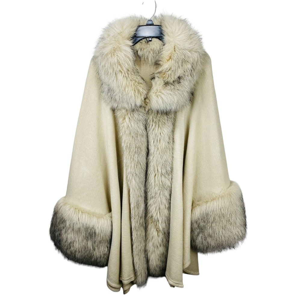 Old Money Holiday  Cream Knit Faux Fur Trim Cape Wrap Shawl Cardigan One Size